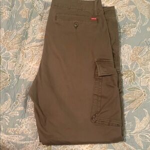 Levi's Men's Cargo Pants - Olive Green